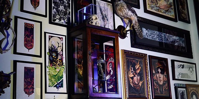 Client lobby and waiting area at Inkcredible Tattoo
